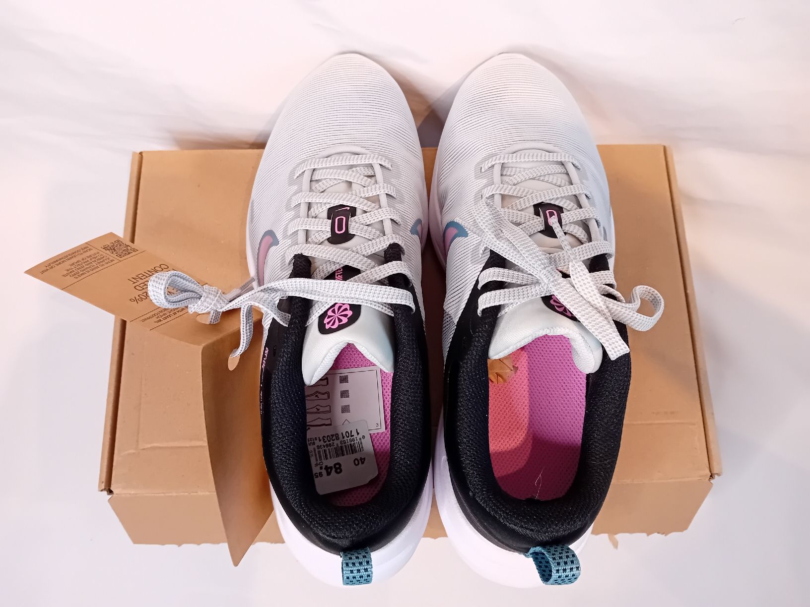 Nike Scarpe da donna: Nike Downshifter 12 Sneaker Gr.40   Damen  Grau Neu – Nuovo (secondo la descrizione) da Schweizersholz venduto da freyle1 5