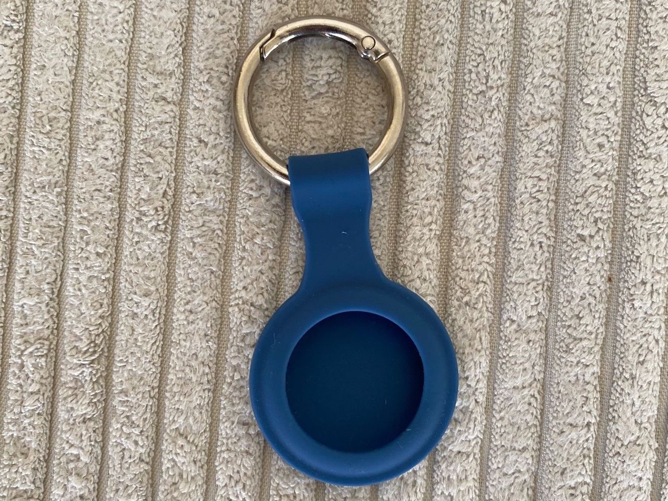 Apple Portachiavi: Airtag Halter blau – Nuovo (secondo la descrizione) da Basel venduto da NadineW95