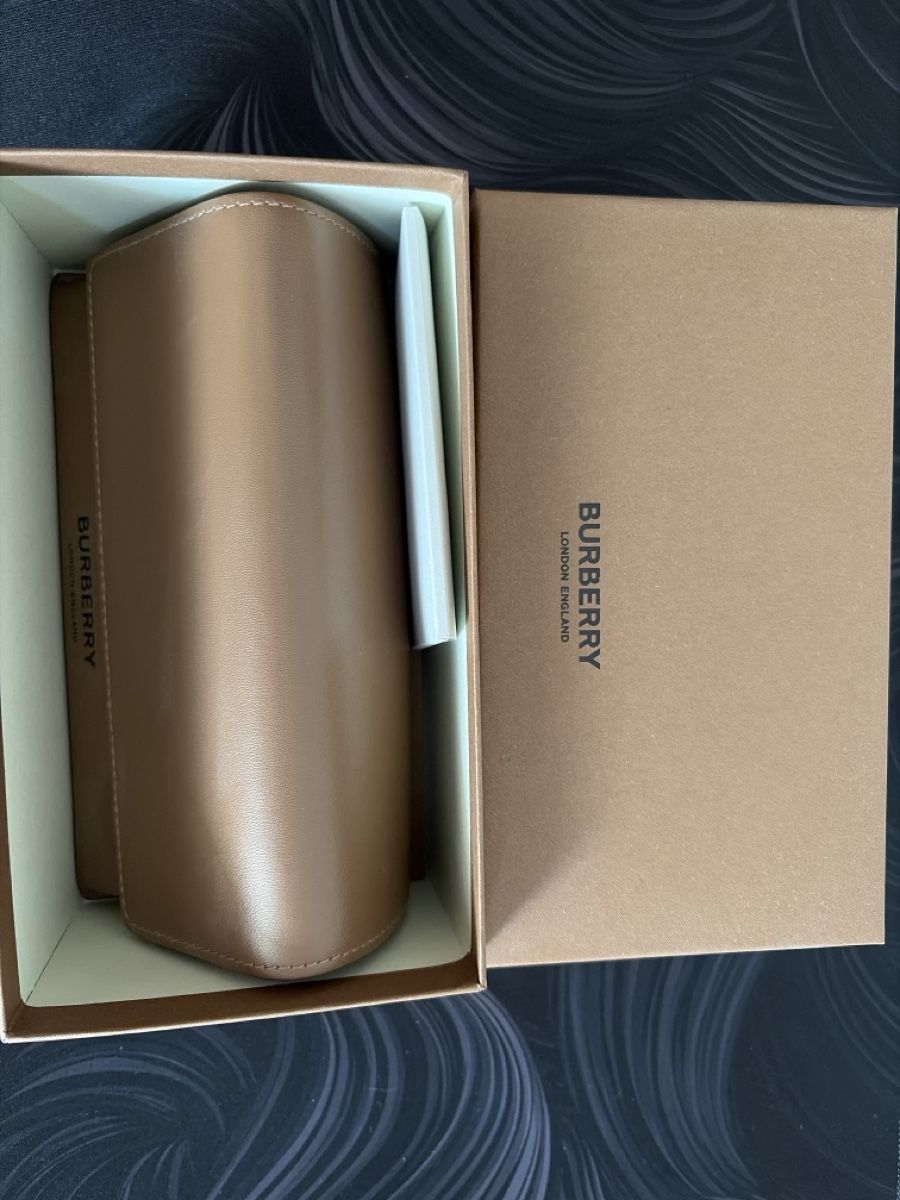 Burberry Occhiali & Lenti: Burberry Brille mit zubehör – Nuovo (secondo la descrizione) da Port venduto da just1n_ 3