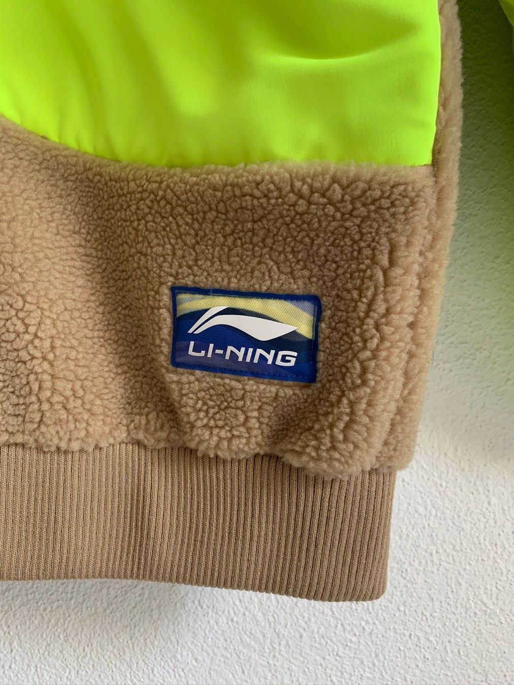 Vestes: LI-NING - Designer Teddyjacke L – Neuf (Voir description) à Zürich par Diazaio 4