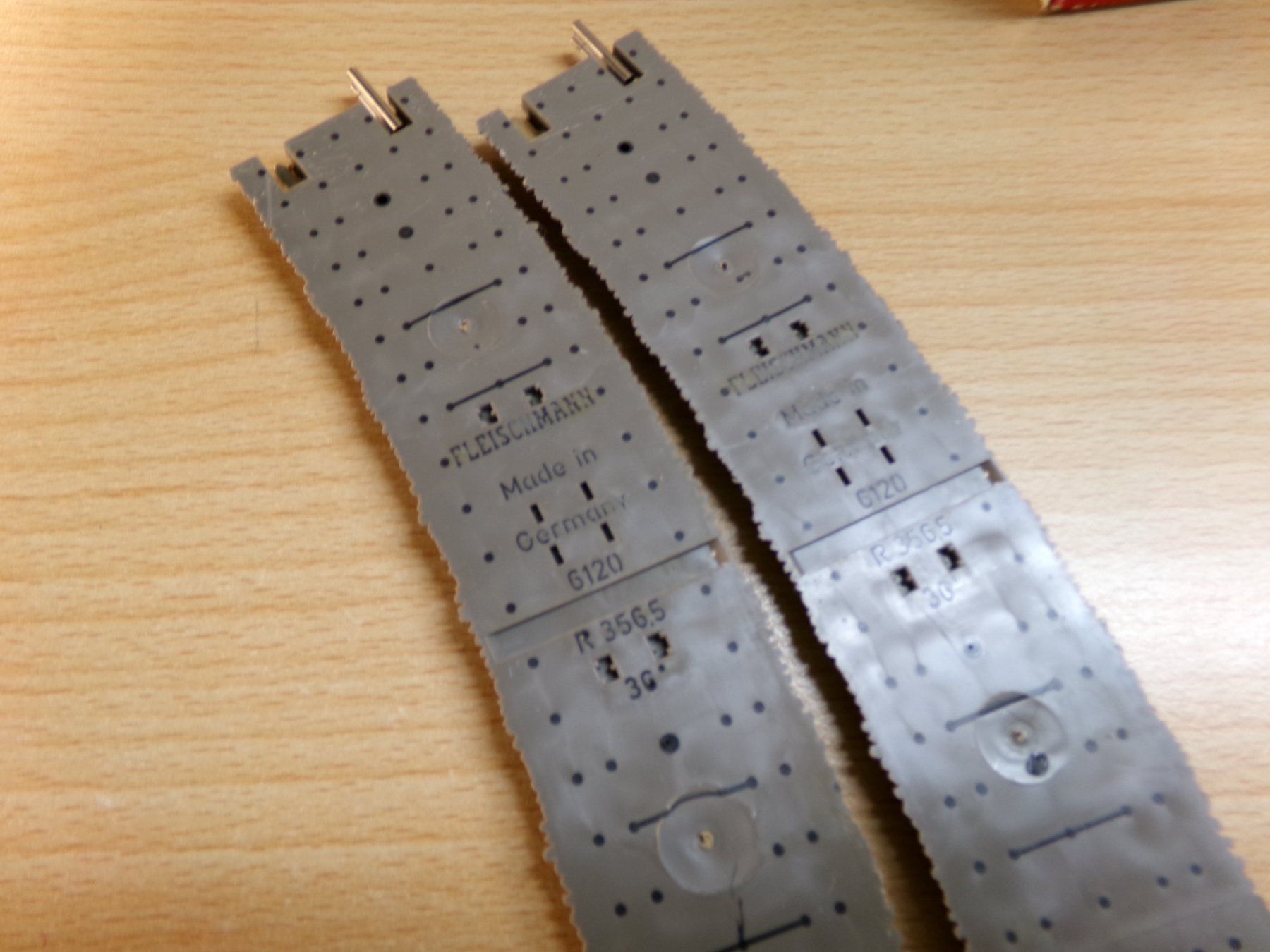 Fleischmann Modellini di ferrovie: Fleischmann H0 Profigleis 2x6120 – Nuovo (secondo la descrizione) da Hombrechtikon venduto da Se9 4