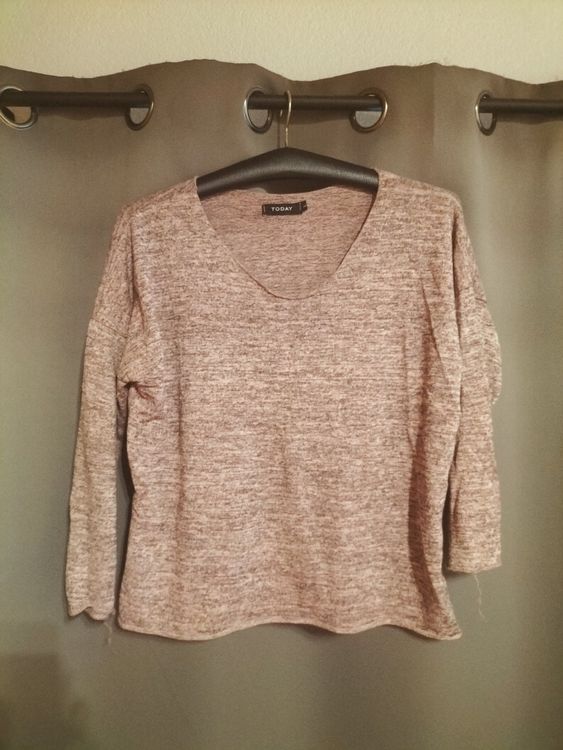 Pull Gris Taille M - En Viscose 80%, Col En V, Occasion Très Bon état, Pour Homme