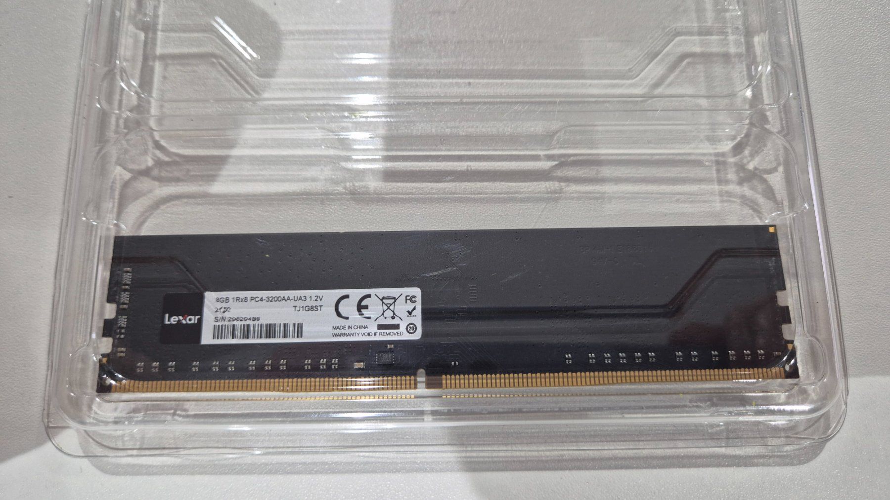 Lexar Memoria / RAM: RAM Lexar 8Go 3200 – Usato da Chatel-St-Denis venduto da Teck7