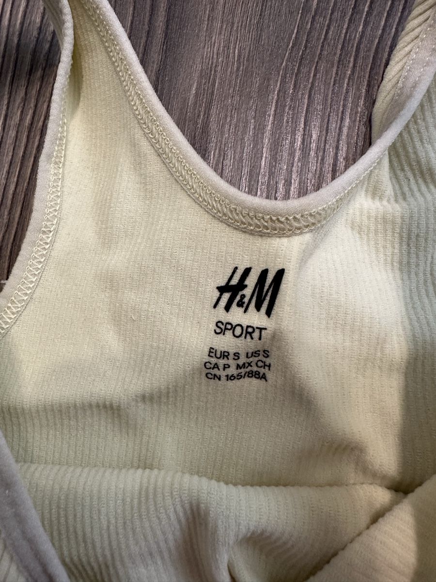 H&M Top: Sport Top gelb Gr. S  – Usato da Schaanwald venduto da ael248 1