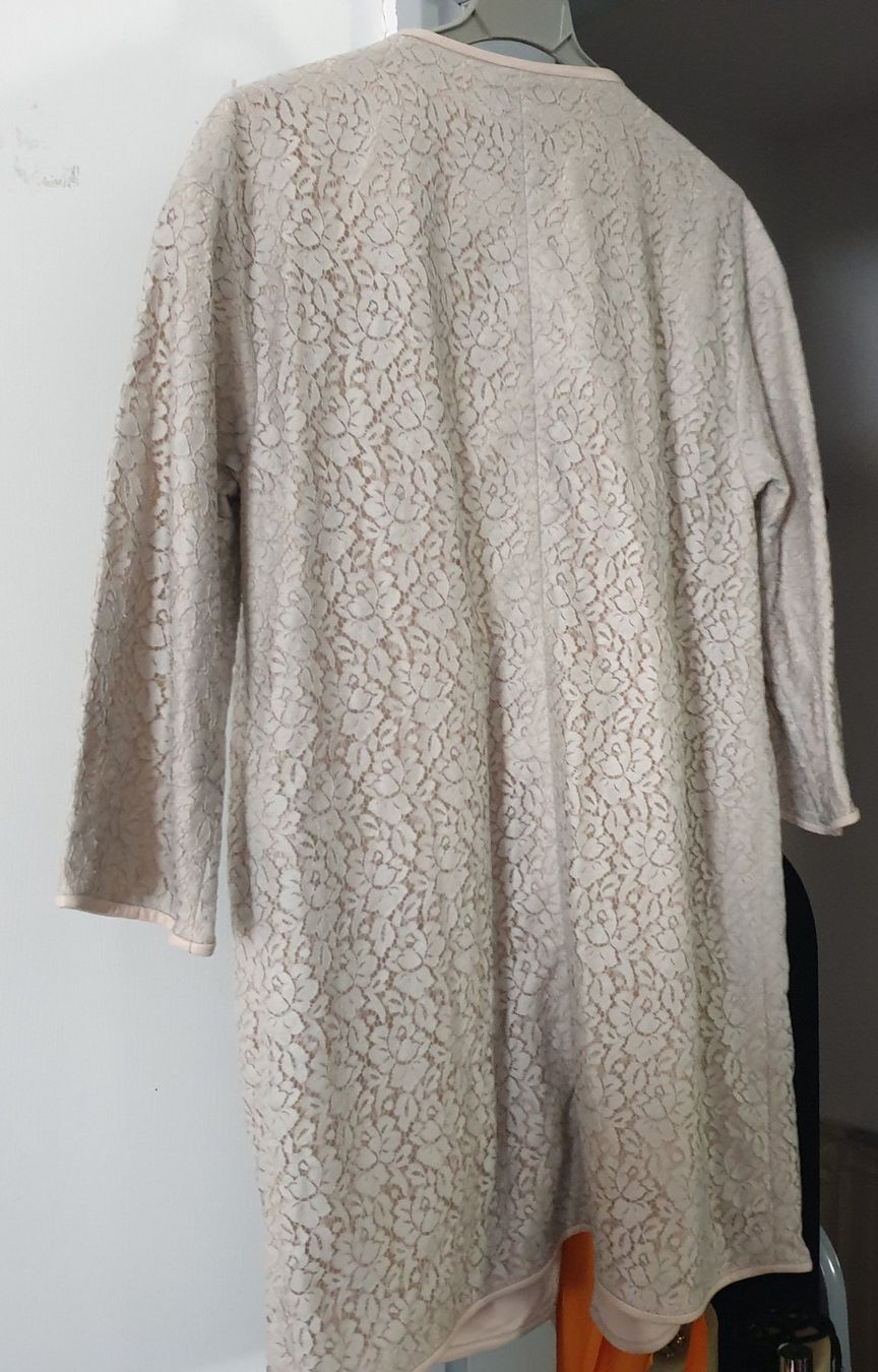 Massimo Dutti Giacche: Massimo Dutti schöne Spitzenjacke Gr. 40 – Nuovo (secondo la descrizione) da Frenkendorf venduto da Moon111 1
