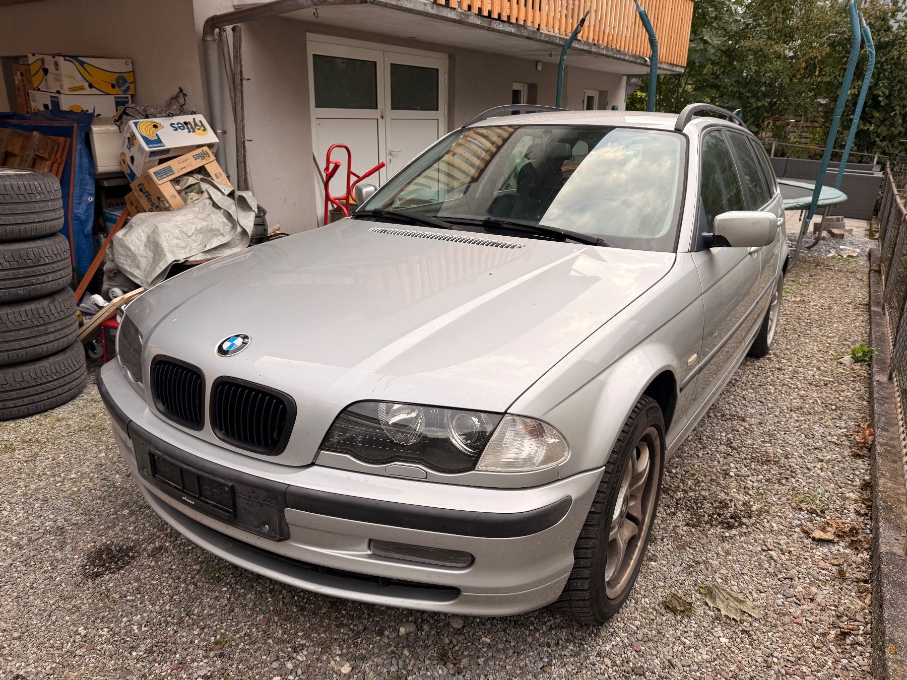 BMW Autos: BMW e46 330xd Touring – D'occasion à Unterterzen par Diamond1987 1