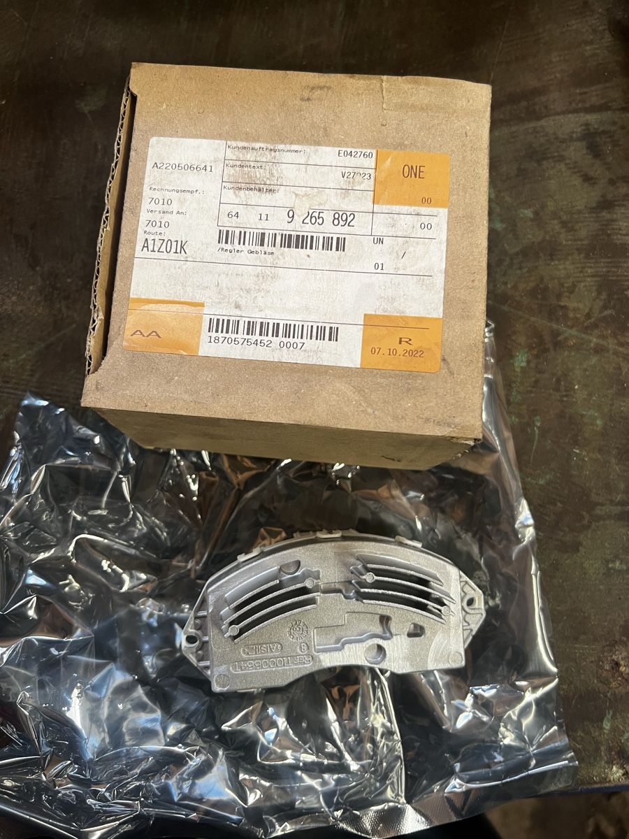 BMW Toutes les pièces auto: Gebläseregler BMW E87, E90, E70, E89 – D'occasion à Schönengrund par Oldbutgold93 2