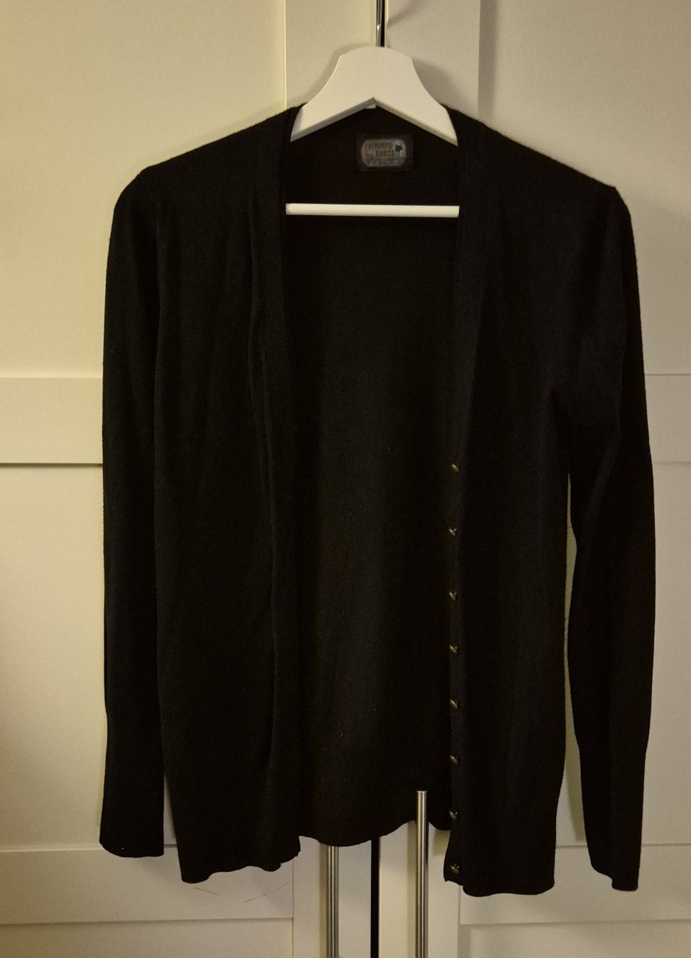 Giacche: Cardigan/ Strickjacke schwarz – Usato da Zürich venduto da c_ysb2