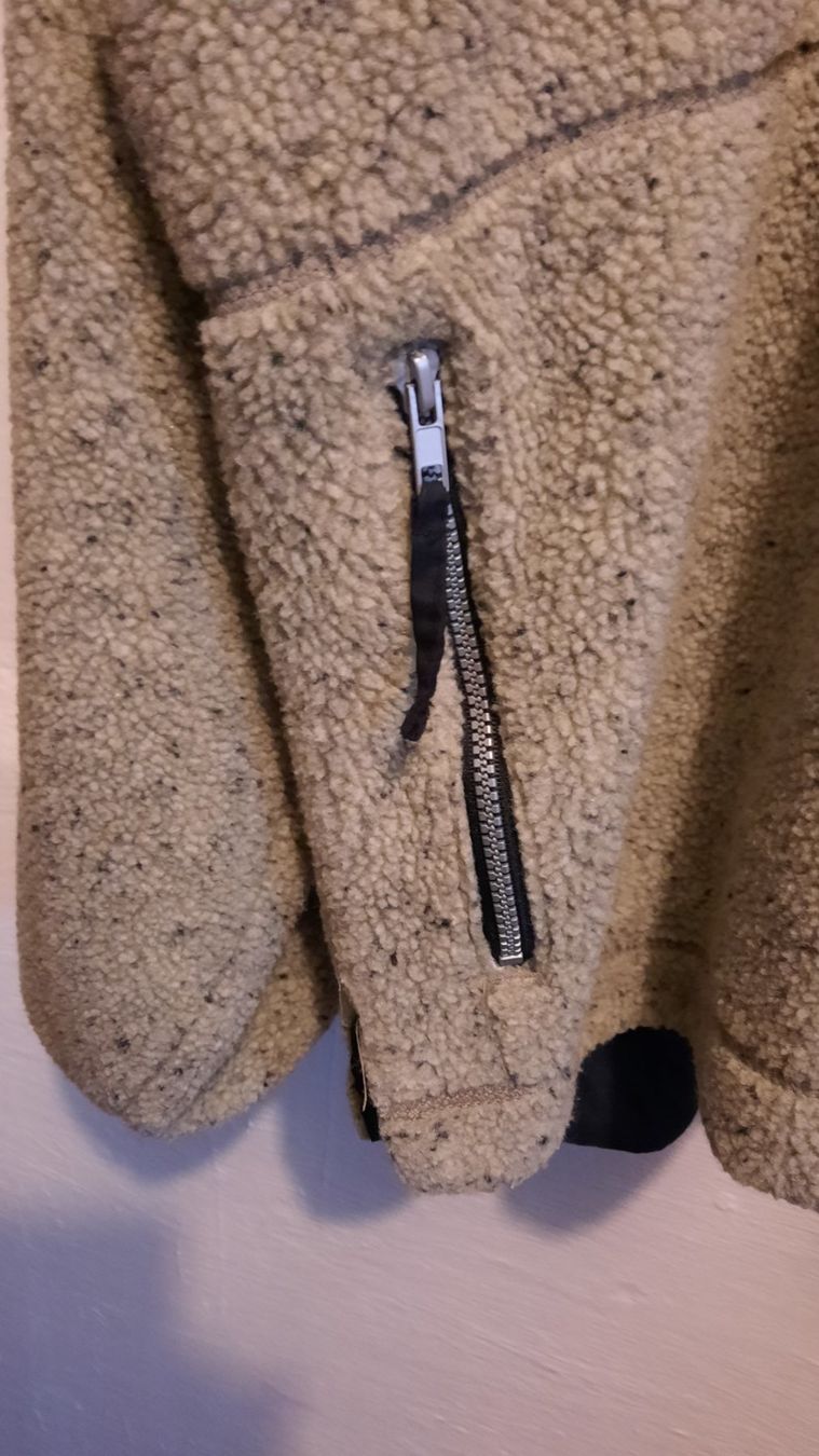 Maglioni & Felpe: Pulli Pullover NEU Gr. L grau mit Island-Pferden – Nuovo (secondo la descrizione) da zufikon venduto da braemestaender01 2