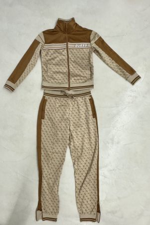 Veste sweat et pantalon jogger Guess  comme neuve