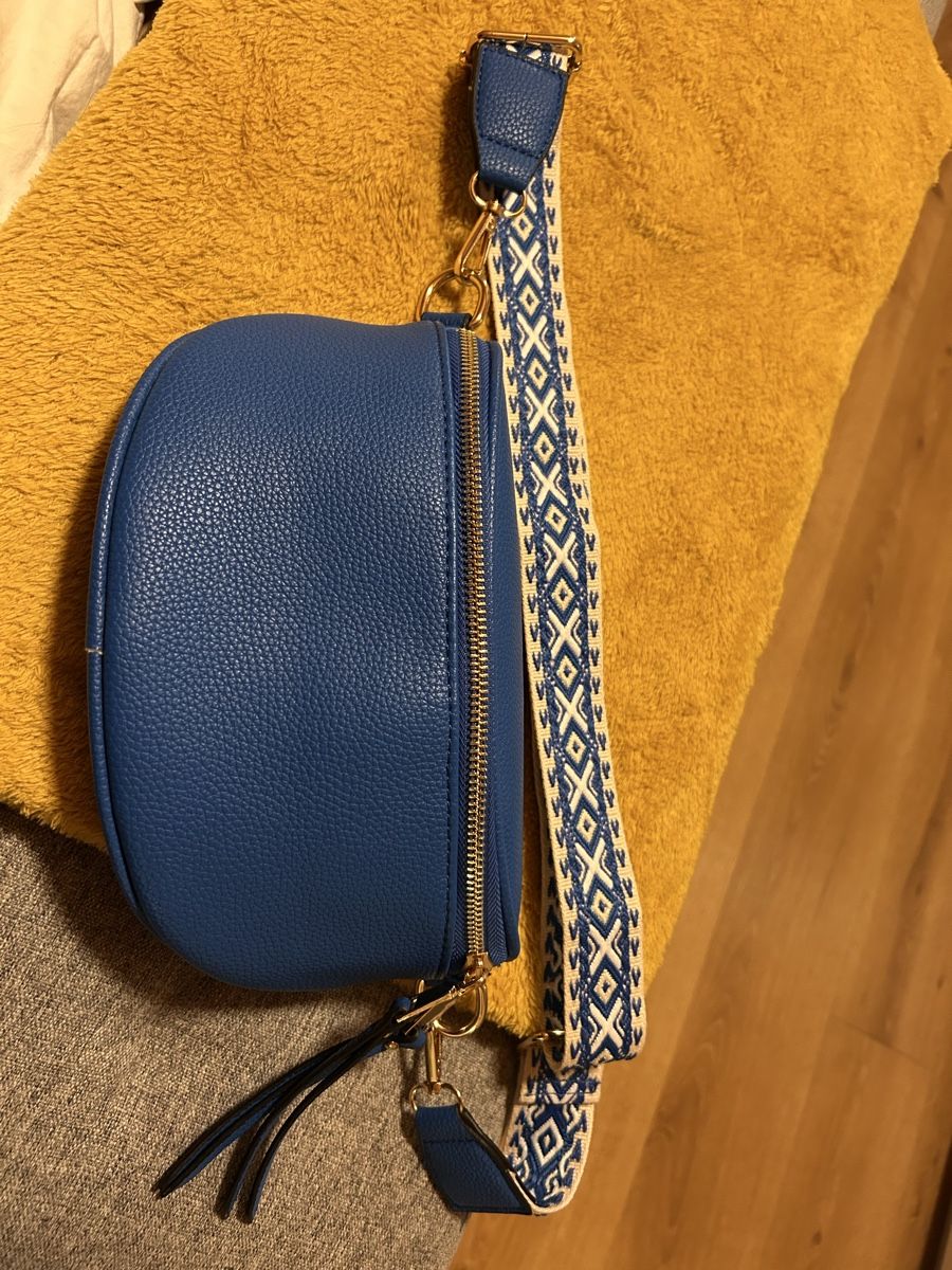 Borse da donna: Sac banane bleu roi – Usato da Noville venduto da Malik2017 2