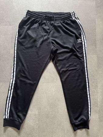 Adidas Trainingshose schwarz Grösse XXL