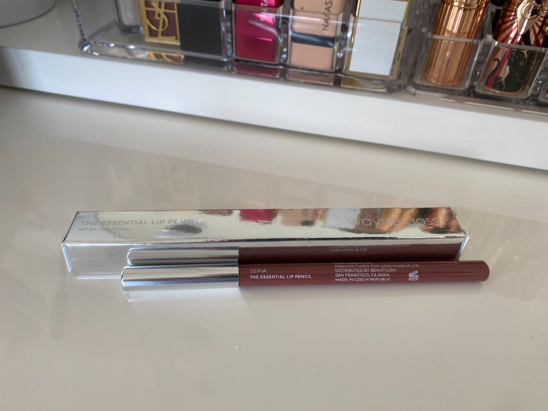 Make-up: Wayne Goss The Essential Lip Pencil in Sepia – Nuovo e nell'imballaggio originale da Horn venduto da Mada72 1
