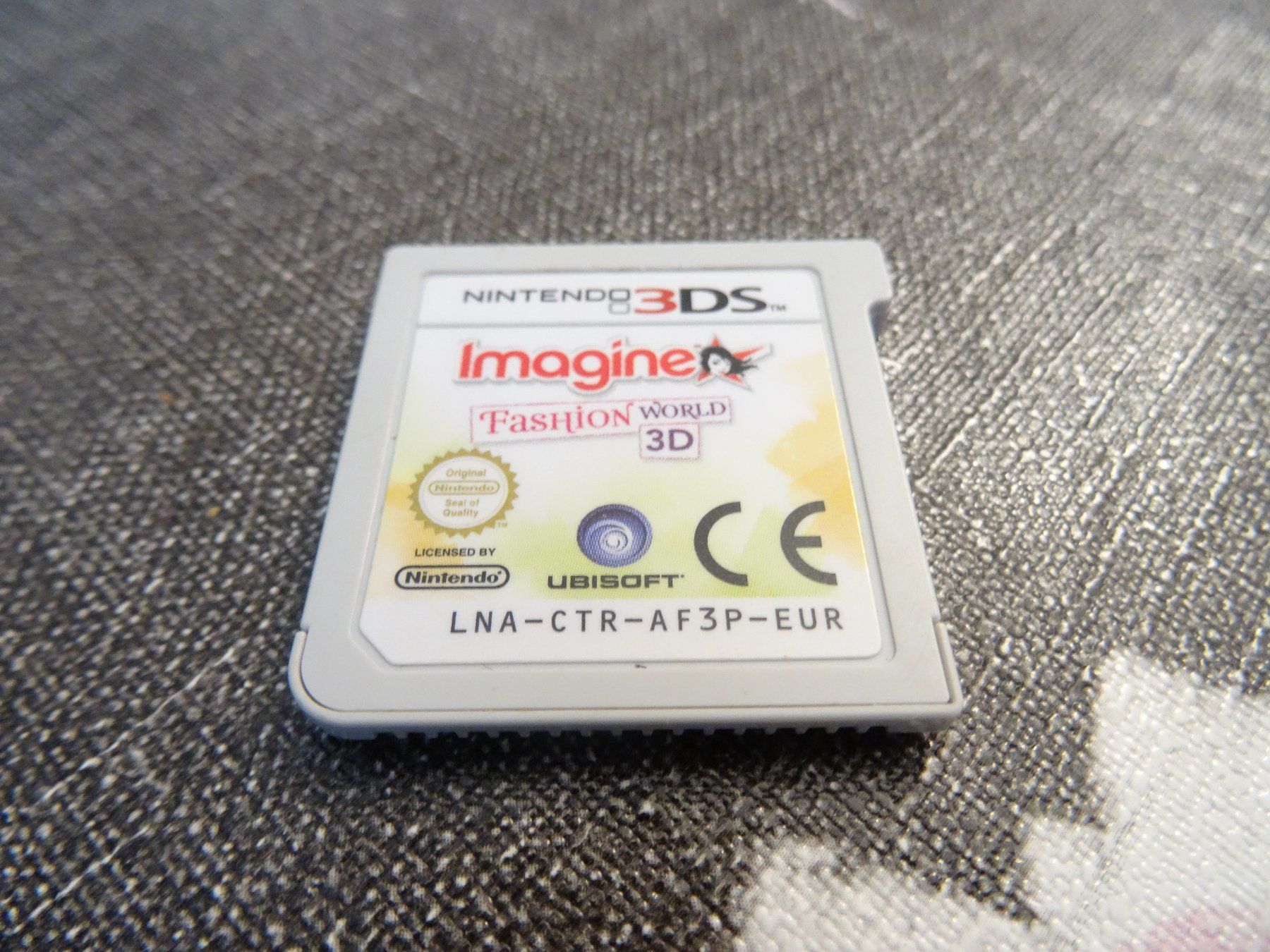 Nintendo Giochi: Imagine Fashion World Modewelt 3DS – Usato da Olten venduto da Disc-Ausverkauf