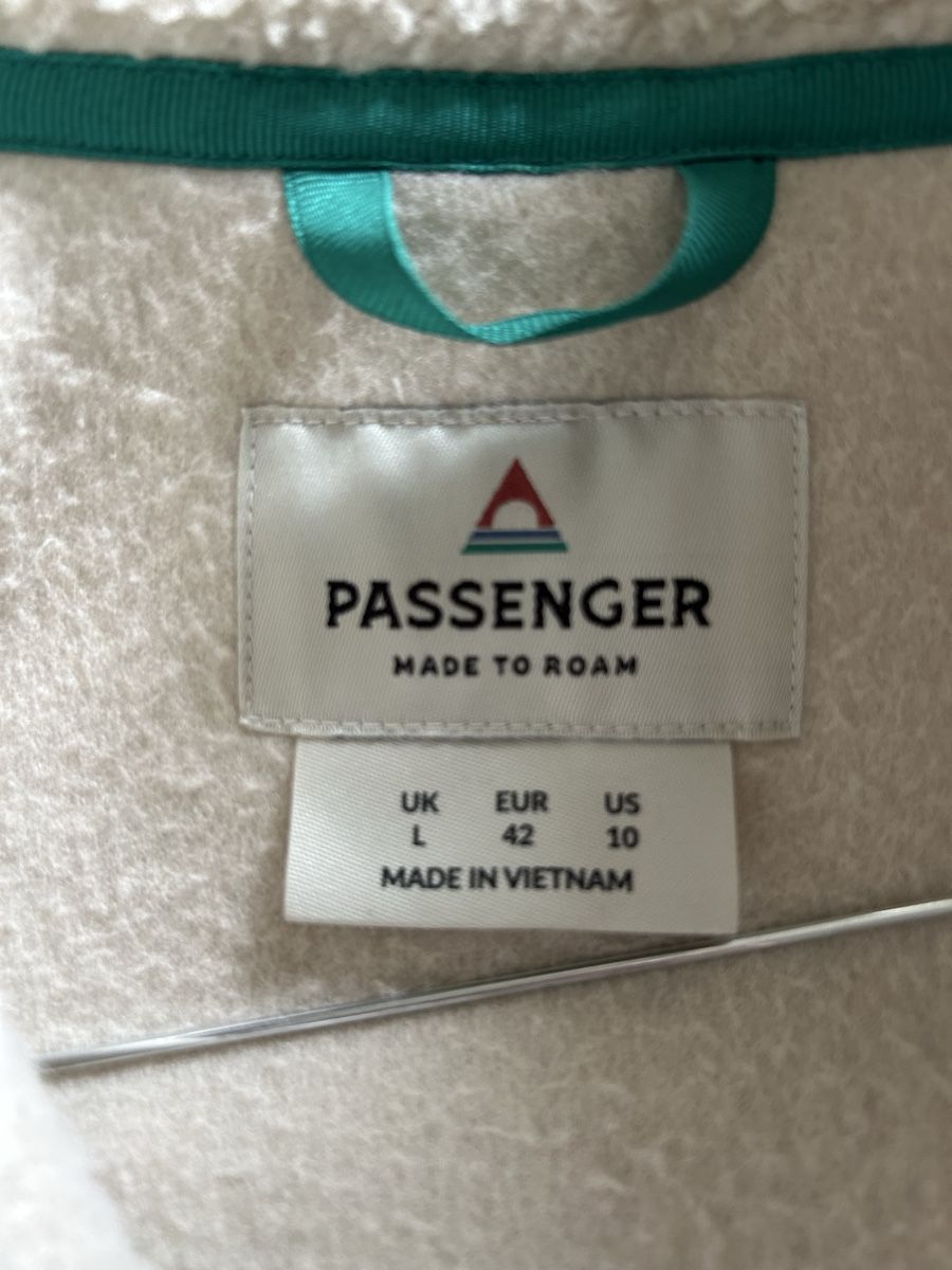Passenger Vestes: Fleece Pullover / Jacke Passenger – D'occasion à Winterthur par Winterthur_222 3