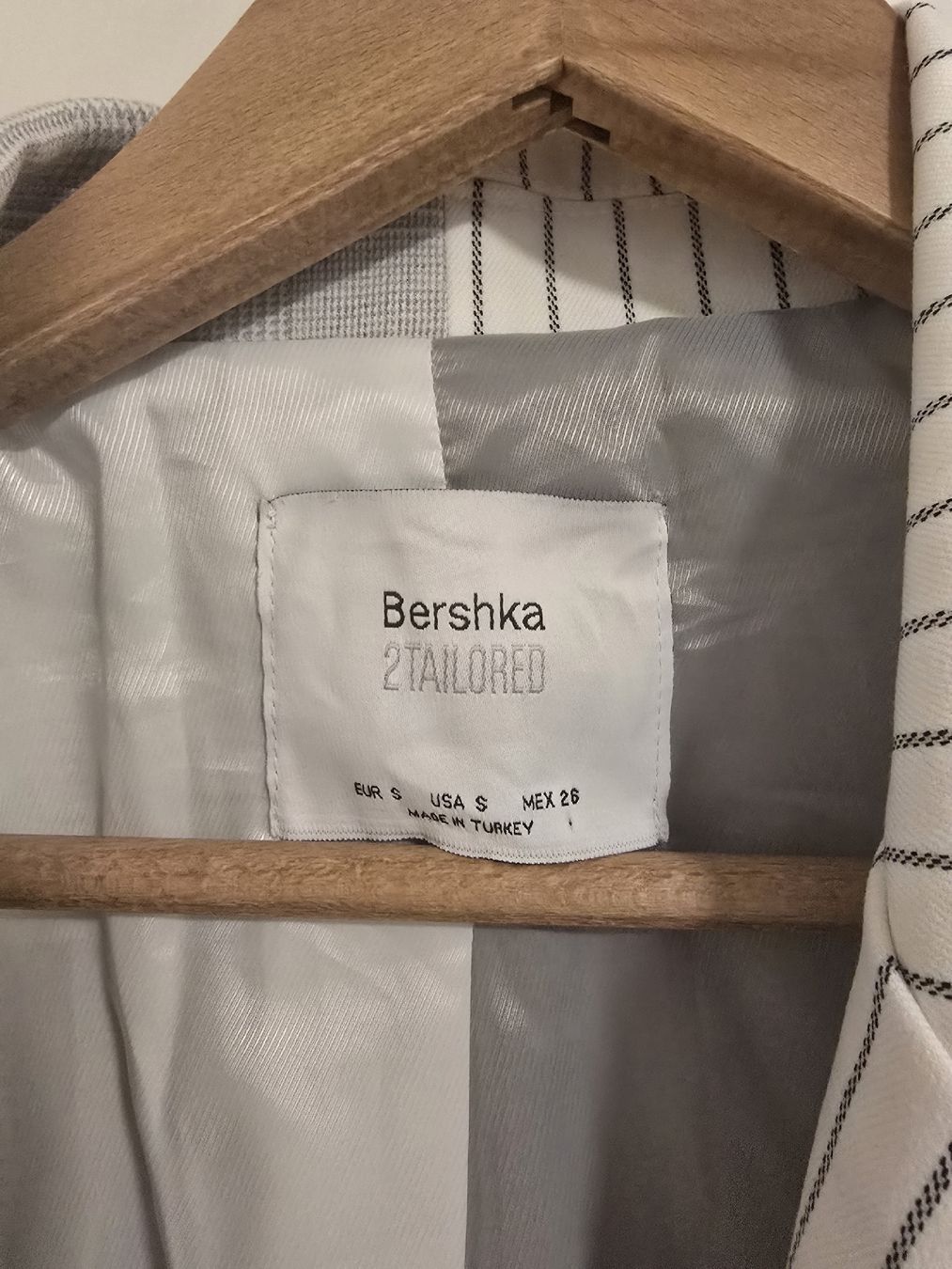 Giacche: Elegantes Bershka Grösse S – Nuovo (secondo la descrizione) da Hochdorf venduto da mschwarb 1