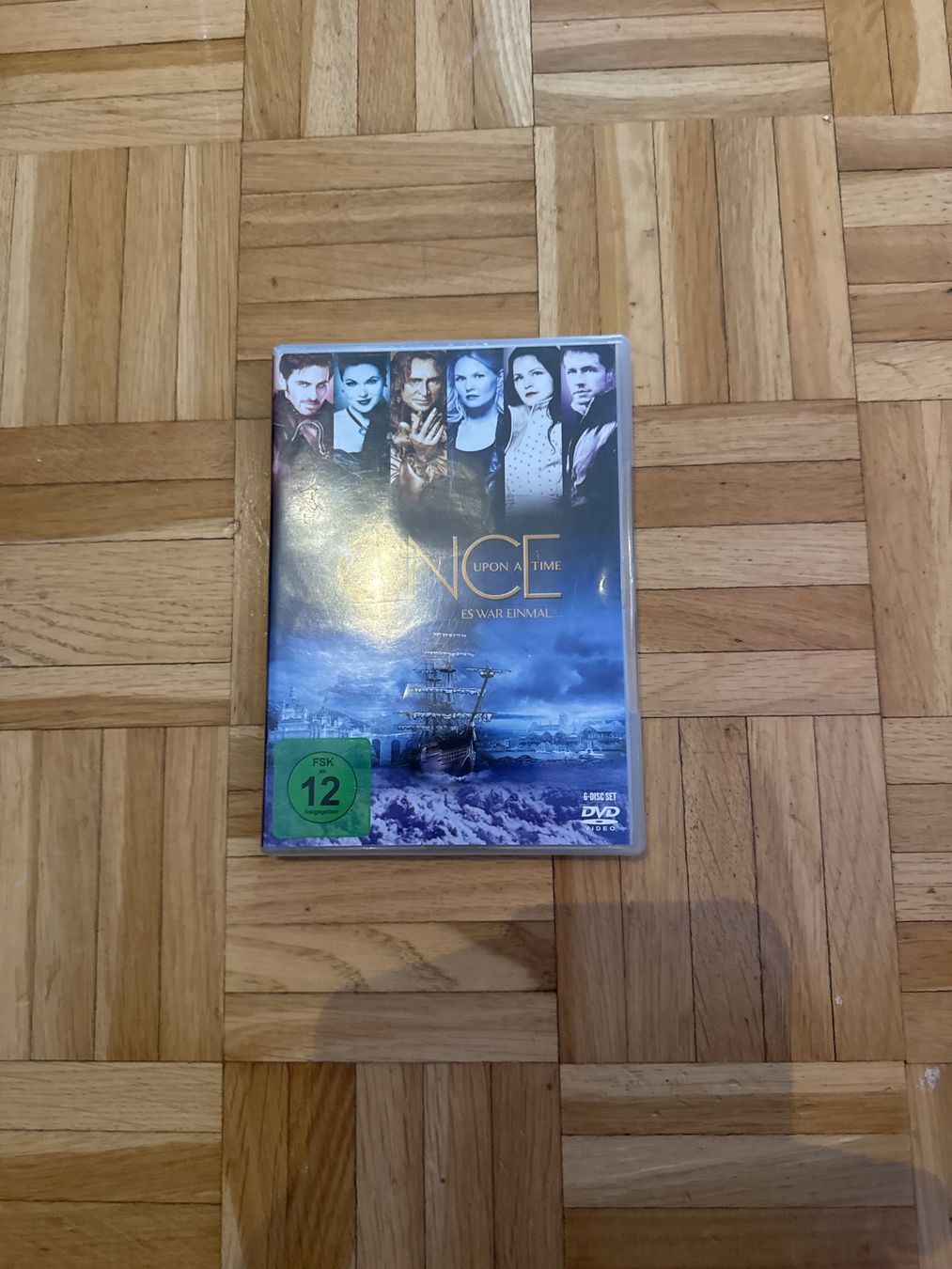 Tutti i DVDs: Once Upon a Time - Es war einmal (Staffel zwei) – Usato da Wittenbach venduto da dan_9tkk