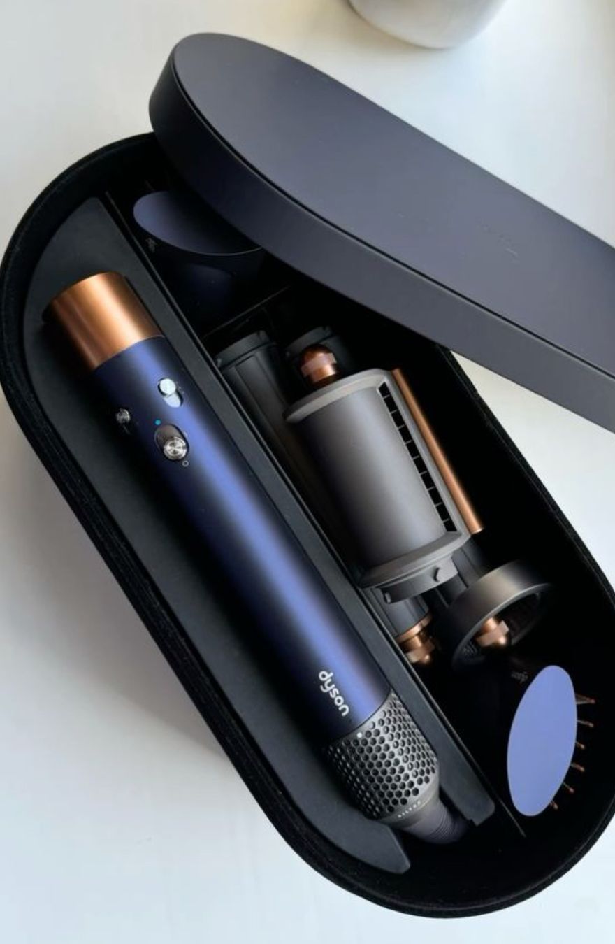 Dyson Piastre & Arricciacapelli: Dyson Airwrap Complete Long (Dark Blue/Copper) – Nuovo (secondo la descrizione) da Biel/Bienne venduto da Peeeep10 1