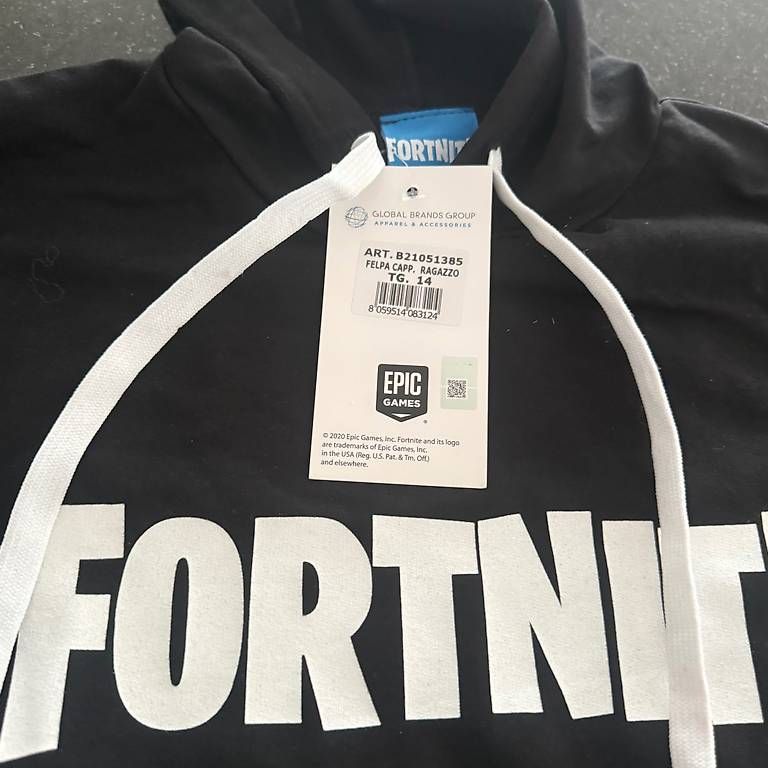 Pullover & Sweatshirts: Fortnite Pullover – Neu und originalverpackt aus Oberengstringen von Vasco551