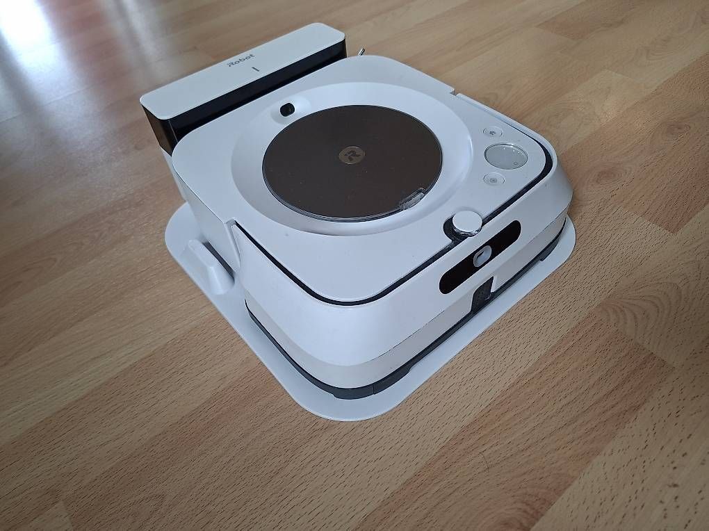 Irobot Aspirateurs & Accessoires: iRobot Braava jet m9 – Wischroboter – D'occasion à Herznach par 1gzlw676007 1