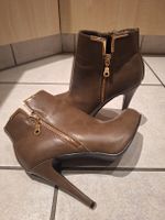 Elegante Stiefeletten in Khaki, Gr. 38 
