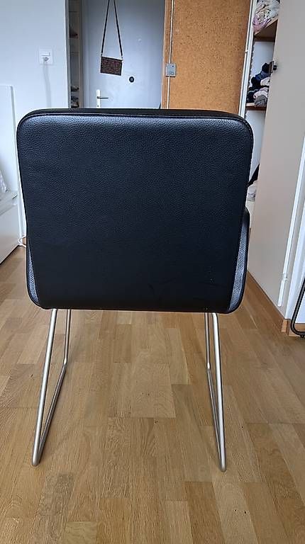 Stühle: 2x Leder Essstühle – Gebraucht aus Ittigen von mat_p877 1