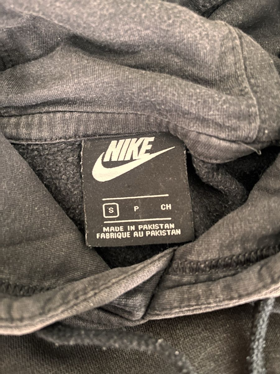 Nike Pullover & Sweatshirts: Sweat Nike noir taille S – Gebraucht aus Delémont von bouboute01 3