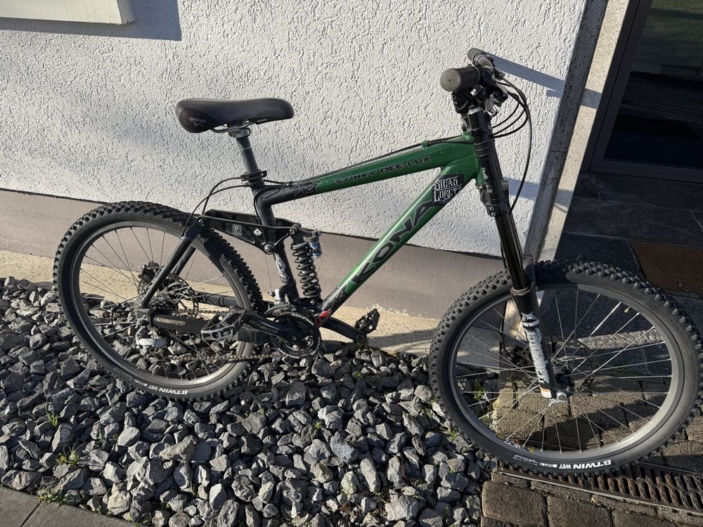 Kona Stinky Dee-Lux – Oldschool Freeride / DH Klassiker (Defekt) in ...