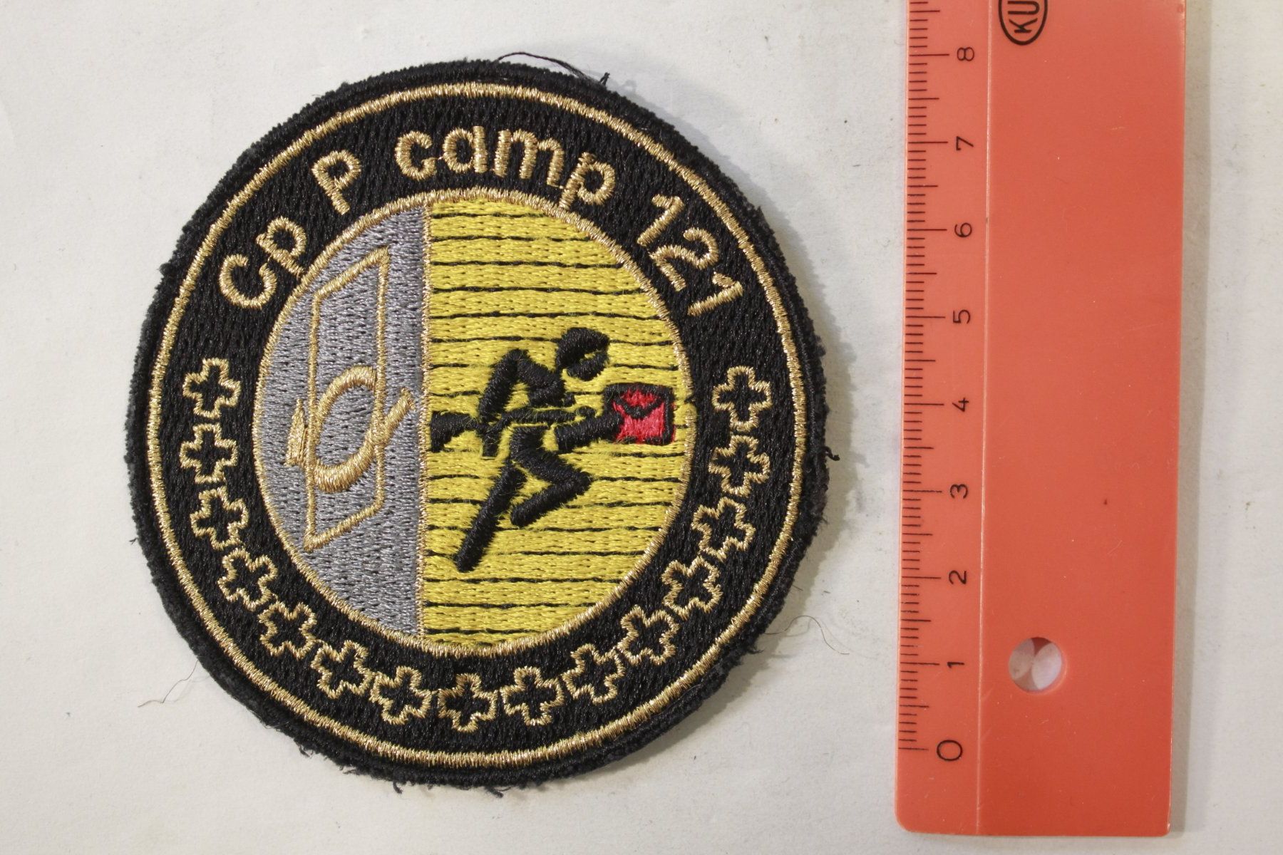 Schweizer Armee Plaketten & Abzeichen: Cp P cdmp  121 – Gebraucht aus La plaine von 7A6T2ME