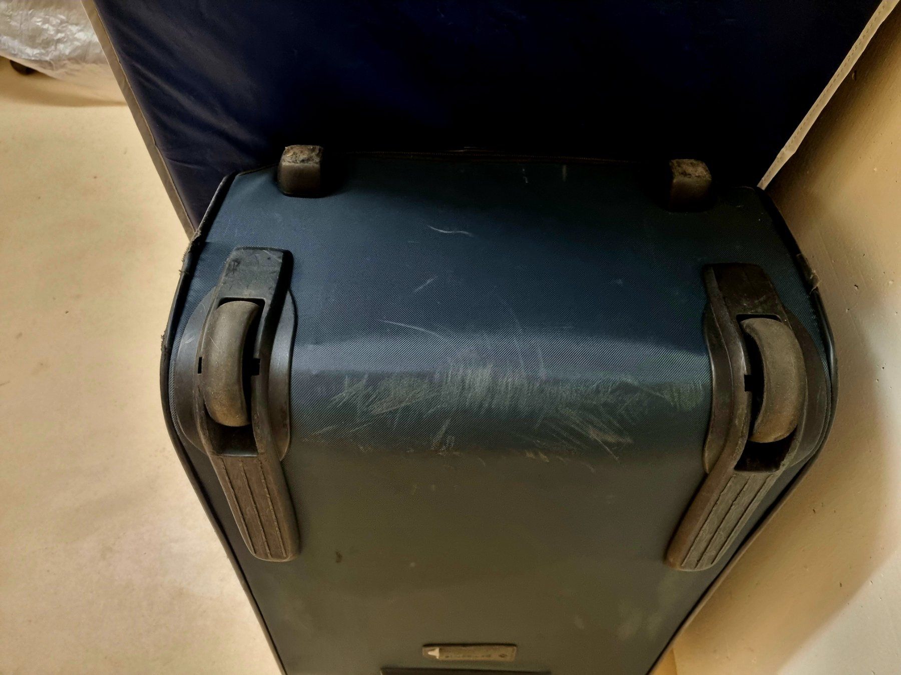 Samsonite Valises de voyage: Samsonite Koffer 50 cm dunkelblau – D'occasion à Basel par Coolio7 1