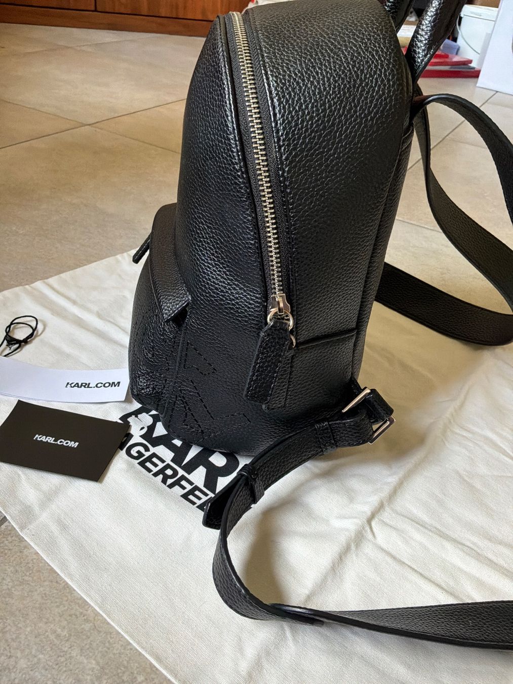 Karl Lagerfeld Zaini: KARL LAGERFELD Athleisure Backpack in Schwarz – Nuovo (secondo la descrizione) da Glattfelden venduto da Danshari 3