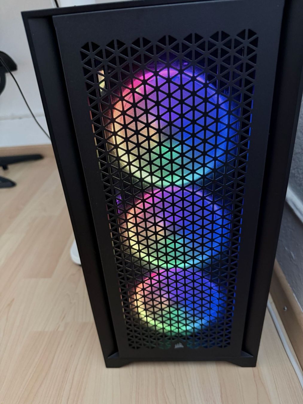 PCs: High-End Gaming Setup | RTX 4090 | Intel i9-13900K | OLED Mo – D'occasion à ostermundigen par florind02 1