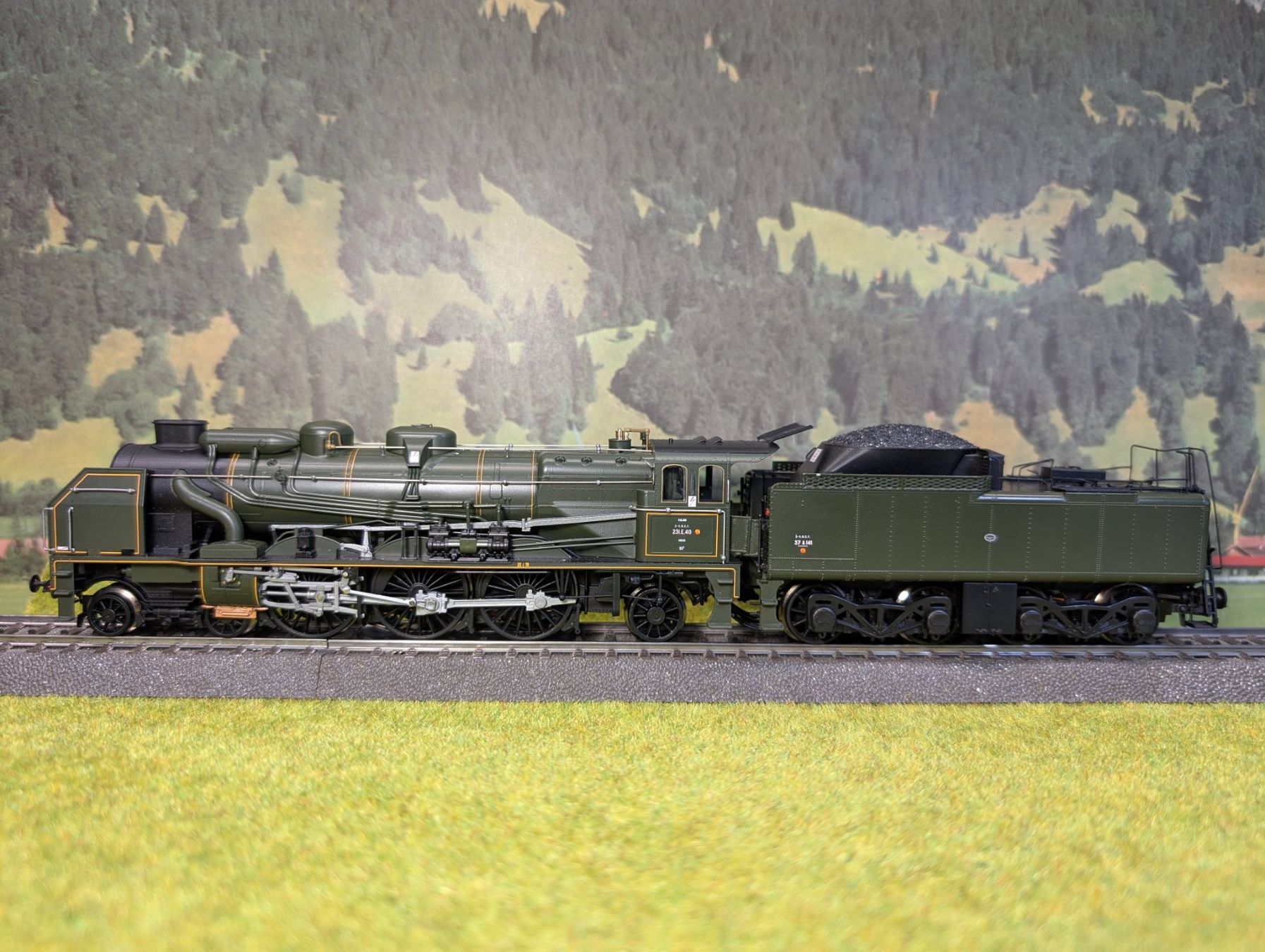 Roco Modellini di ferrovie: Roco 79079 Edition _ SNFC Dampflokomotive 231 E 40 _ digital – Usato da Uerikon venduto da Airport68 3