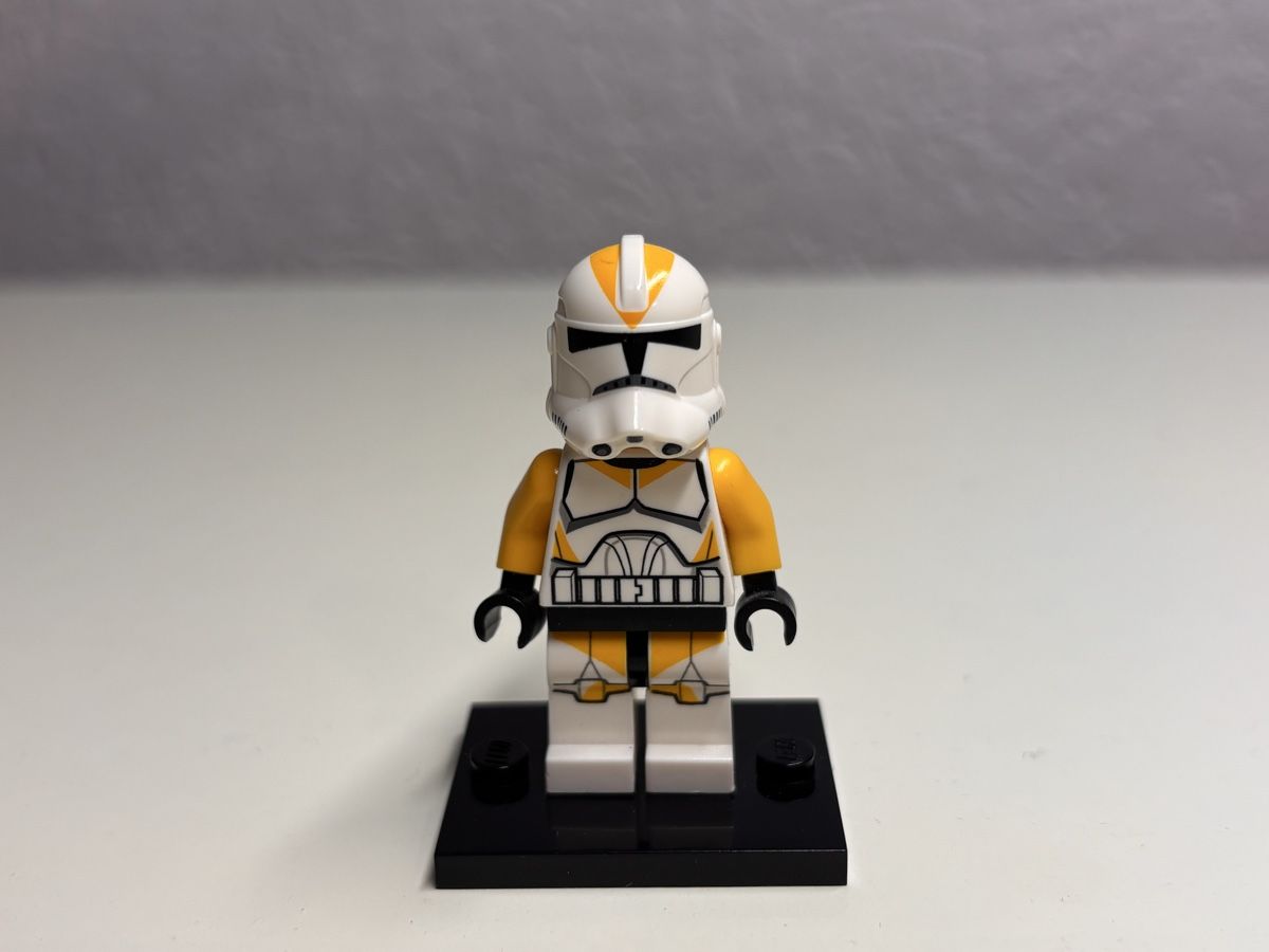 Star Wars Figurines: Clone Trooper, 212th Attack Battalion (Phase 2) – Neuf (Voir description) à Nürensdorf par jan_8hzr