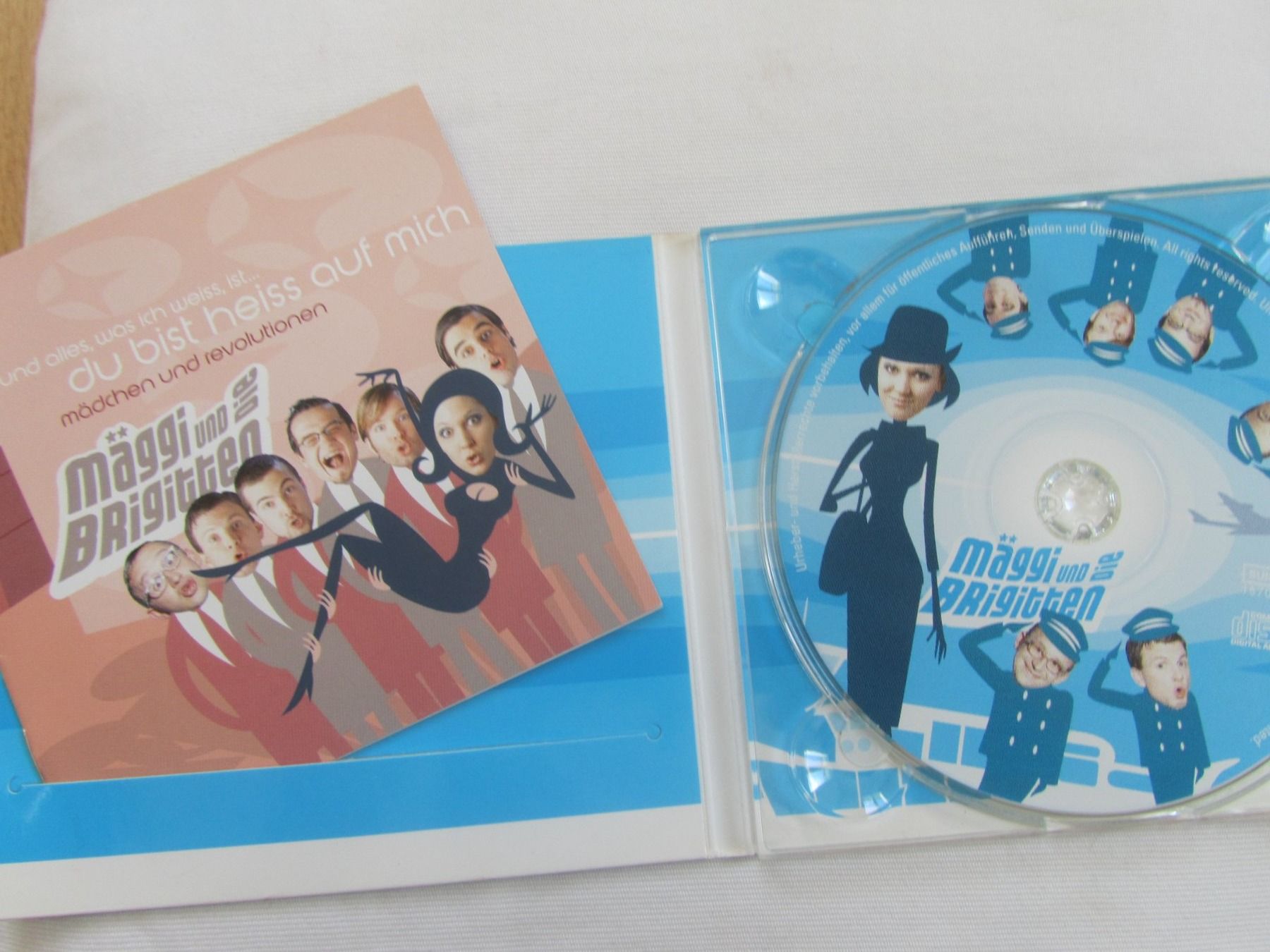 CD: Mäggi und die Brigitten:  mädchen und revolutionen – Usato da Seengen venduto da mikelele 1