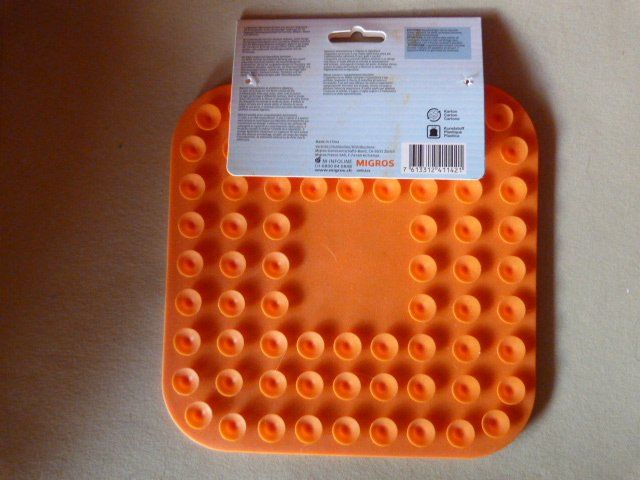 Ciotole: Schleckmatte / Futternapf M-classic, orange, NEU – Nuovo e nell'imballaggio originale da Nunningen venduto da mercury-4-dogs 1
