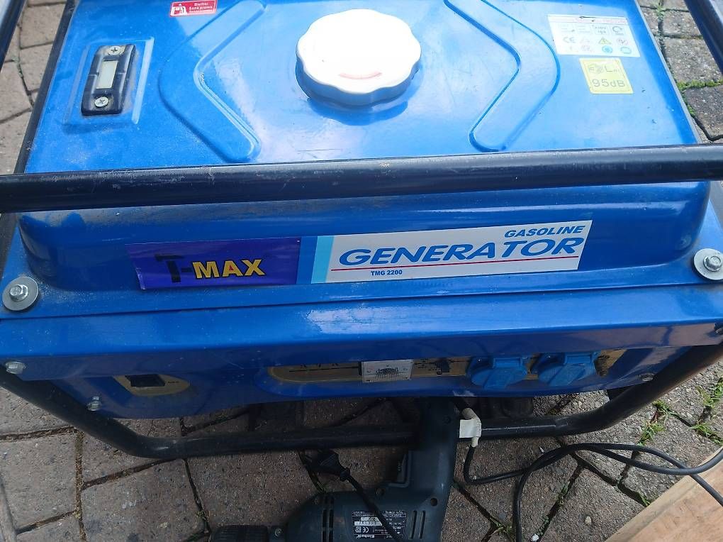 Generatori di corrente: T-Max Generator TNG 2200 – Usato da Auw venduto da mic_z2t2 4