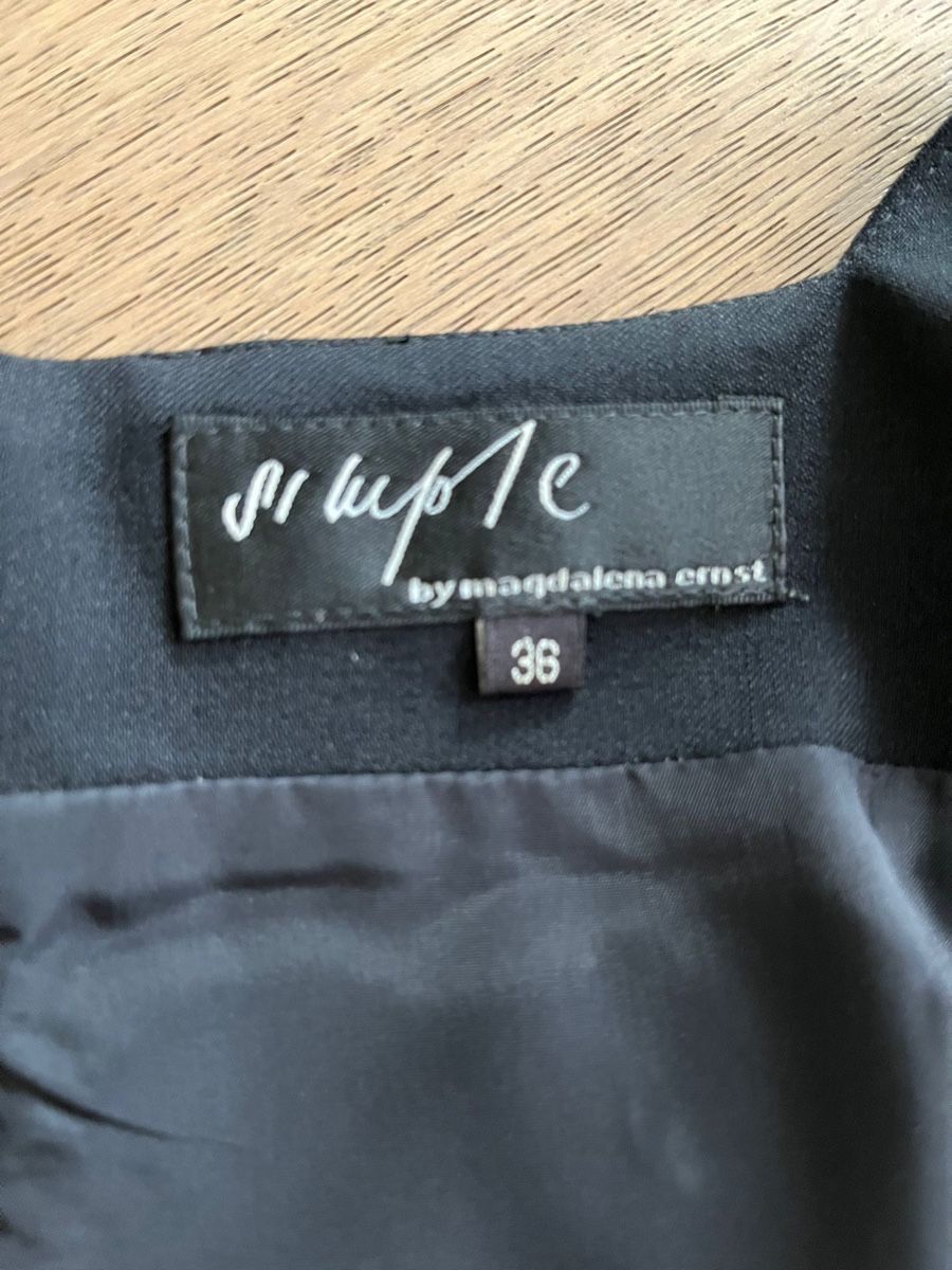 Vestiti: Kleid von Simple, Grösse 36 – Usato da Lenzburg venduto da selabella 2