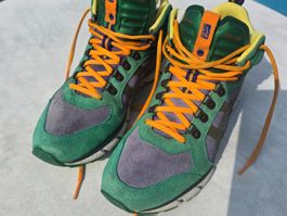 Grüne Onitsuka Tiger, hohe Sneaker, Grösse 44