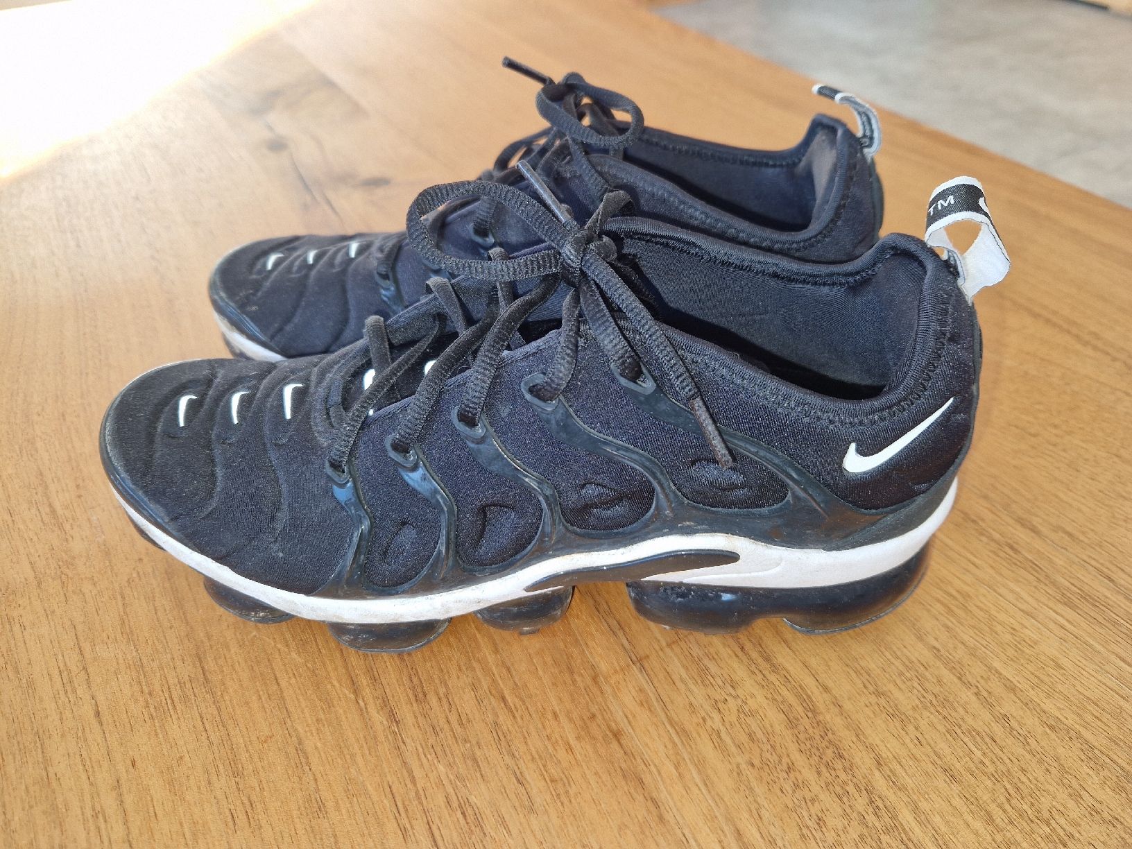 Nike Scarpe da uomo: Nike TN Taille 42 – Usato da Villars-sur-Glâne venduto da qre_ns9b