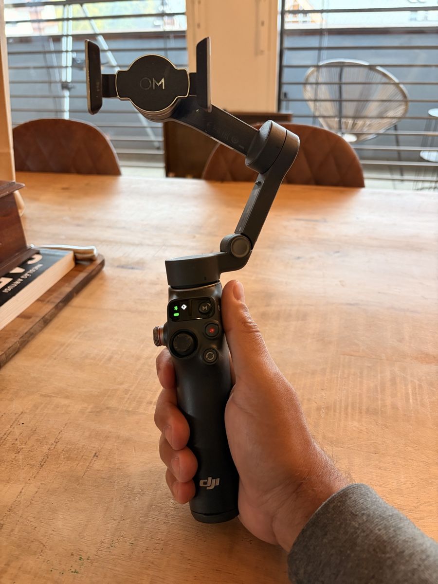 DJI Action Cam: DJI Osmo Mobile 7P Gimbal – Nuovo (secondo la descrizione) da Crans VS venduto da yor_n5h8 1