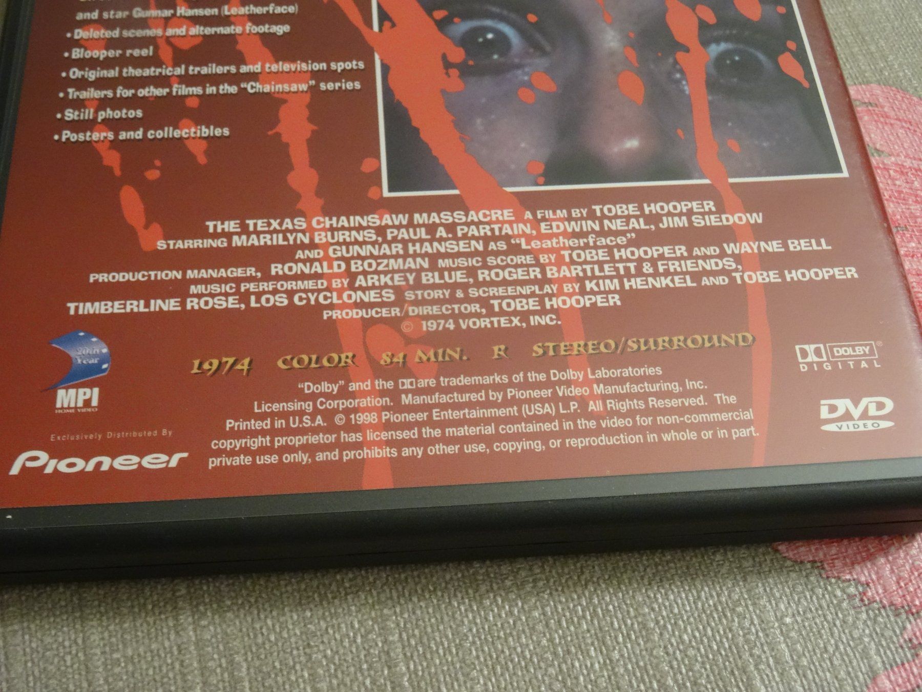 Tutti i DVDs: Texas Chainsaw Massaker DVD CODE 1 – Usato da Olten venduto da Disc-Verkauf 3