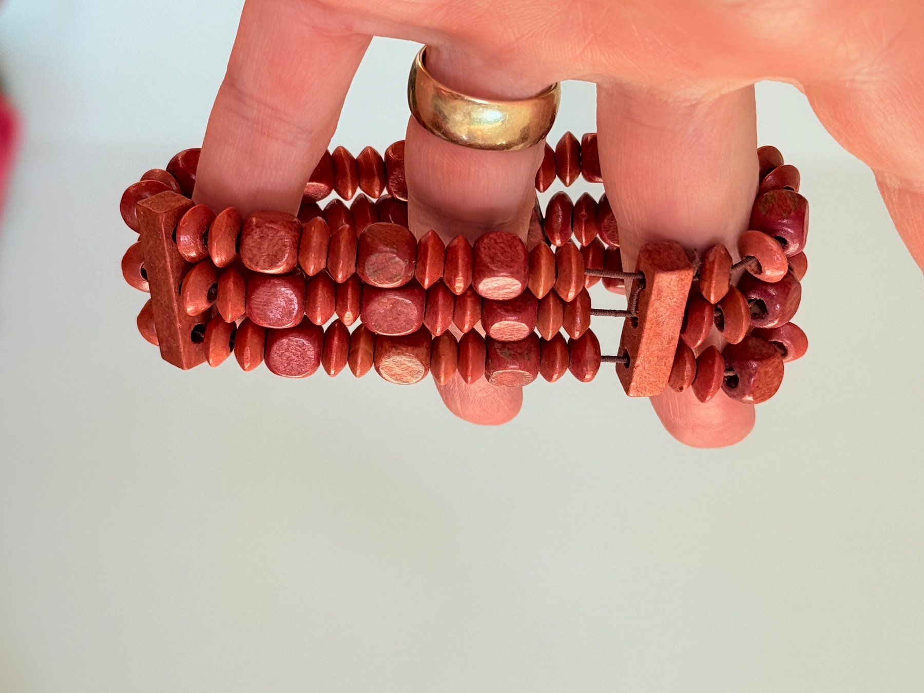 Bracciali & Braccialetti: Bracelet bohème en bois rouge – Nuovo e nell'imballaggio originale da Genève venduto da AWWA 7