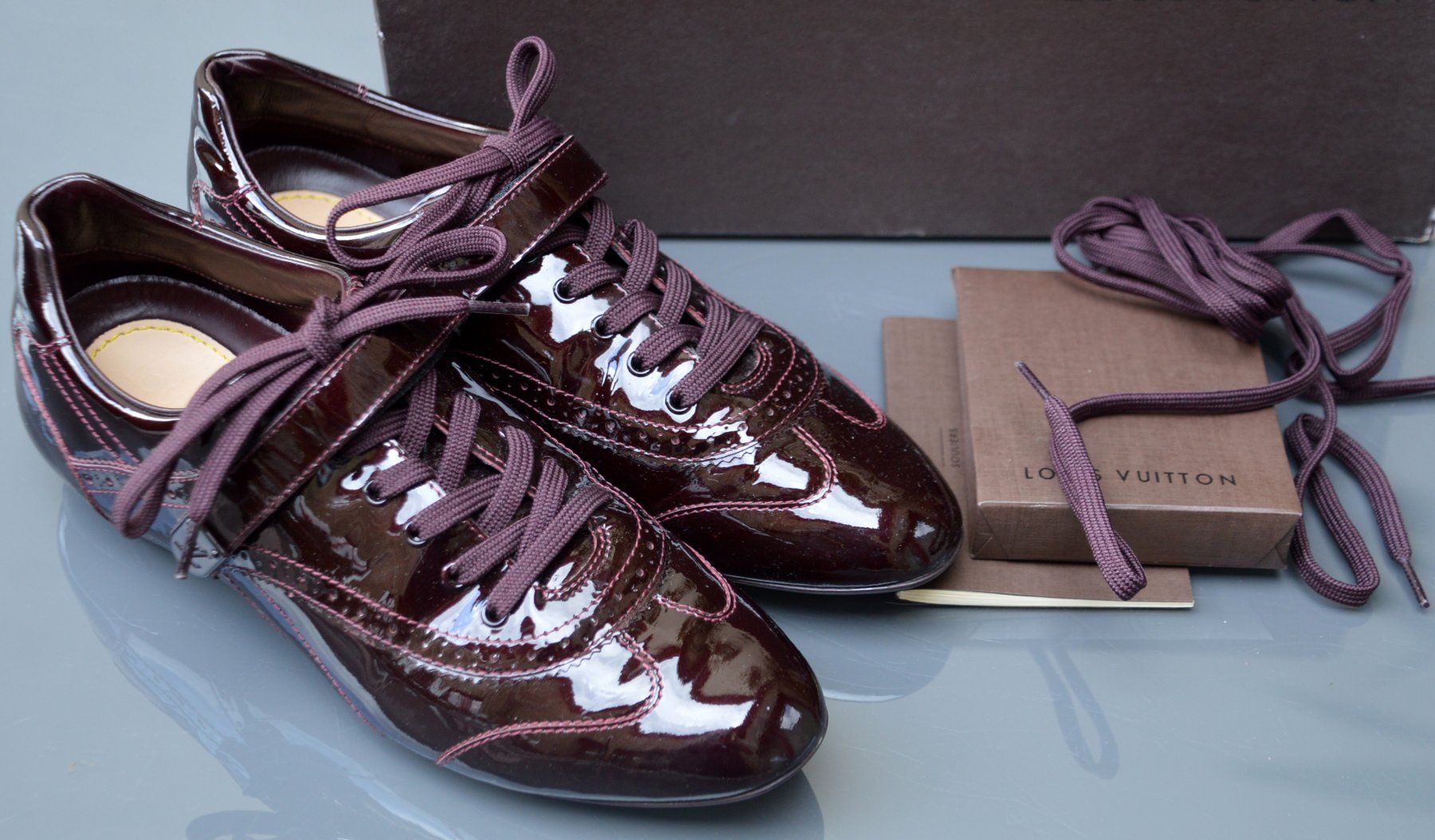 Louis Vuitton Scarpe da donna: Sneakers Louis Vuitton .37 – Usato da Collonges venduto da Auganien 1