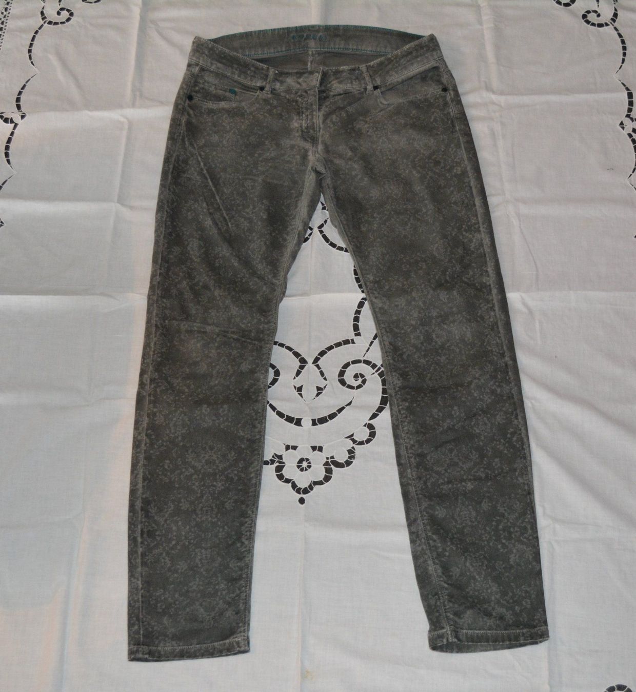 Hosen: Damen  - Hose – Gebraucht aus Obergösgen von asc_72pf
