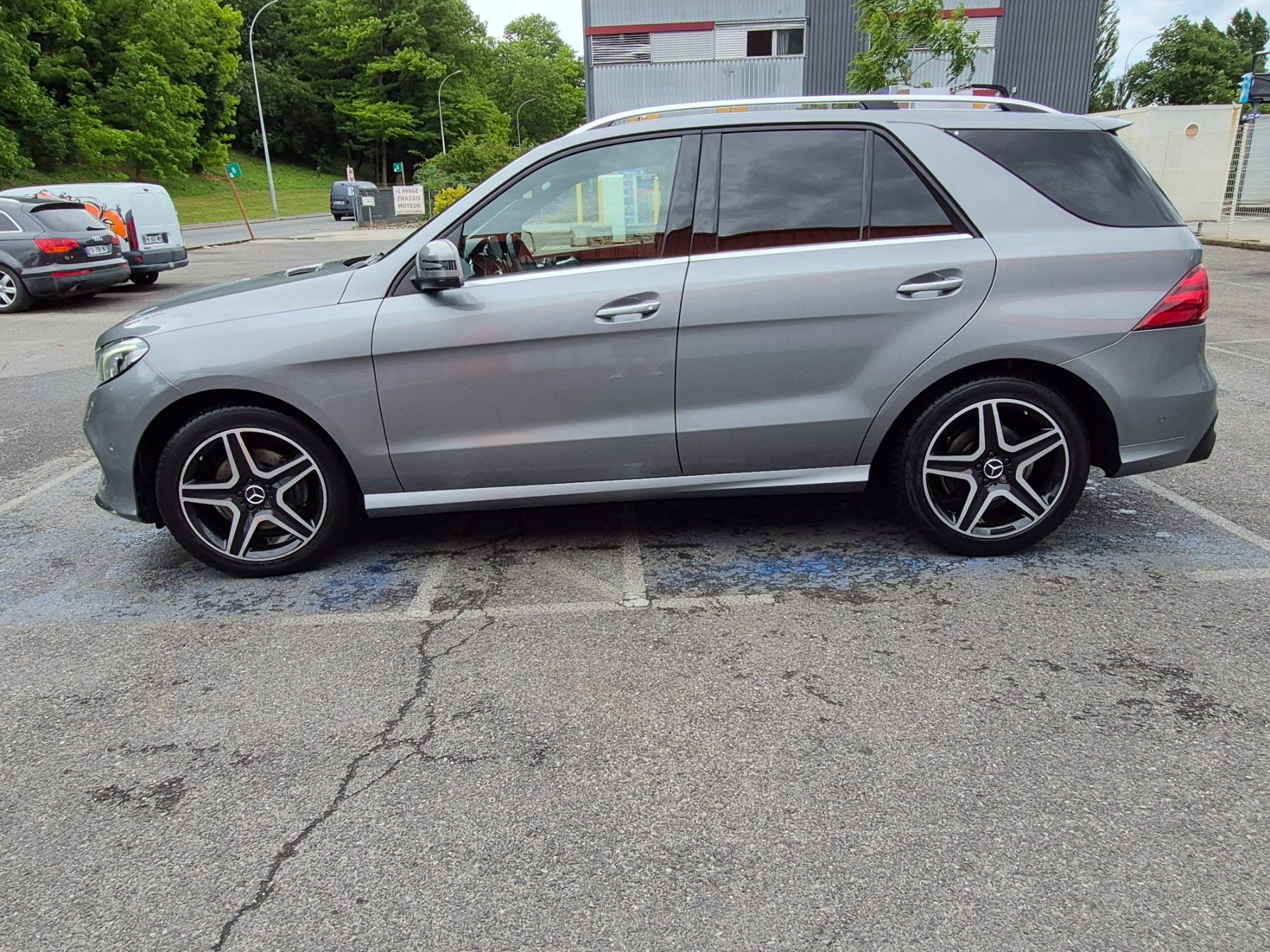 Mercedes-Benz Automobili: Mercedes GLE 350d  AMG – Usato da Genève venduto da leo_bw9b 8