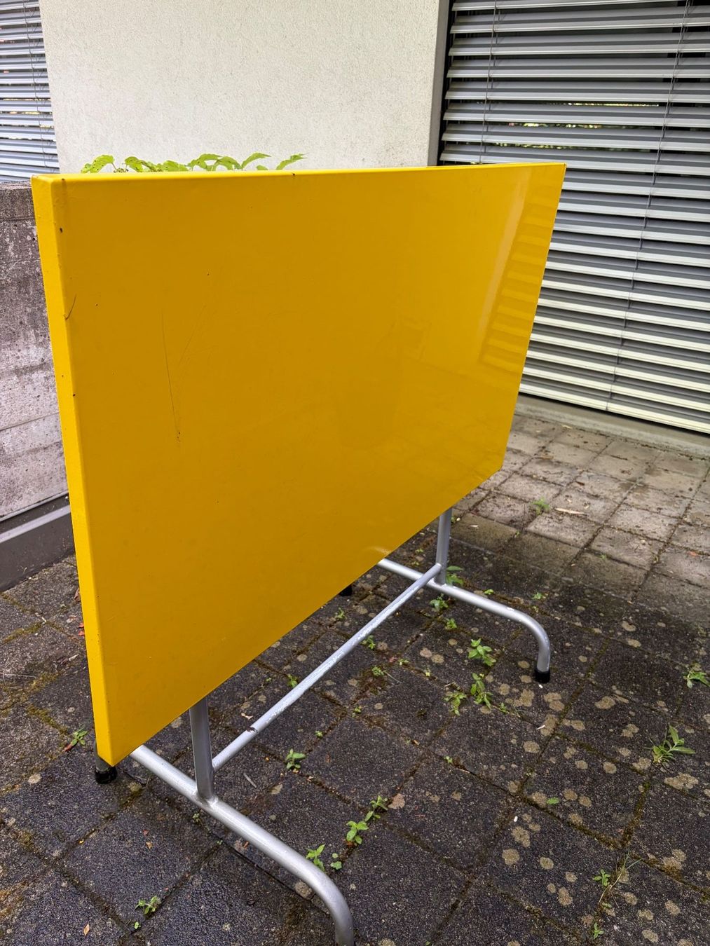 Tische: Gartentisch Metall – Gebraucht aus Luzern von Tobie 3