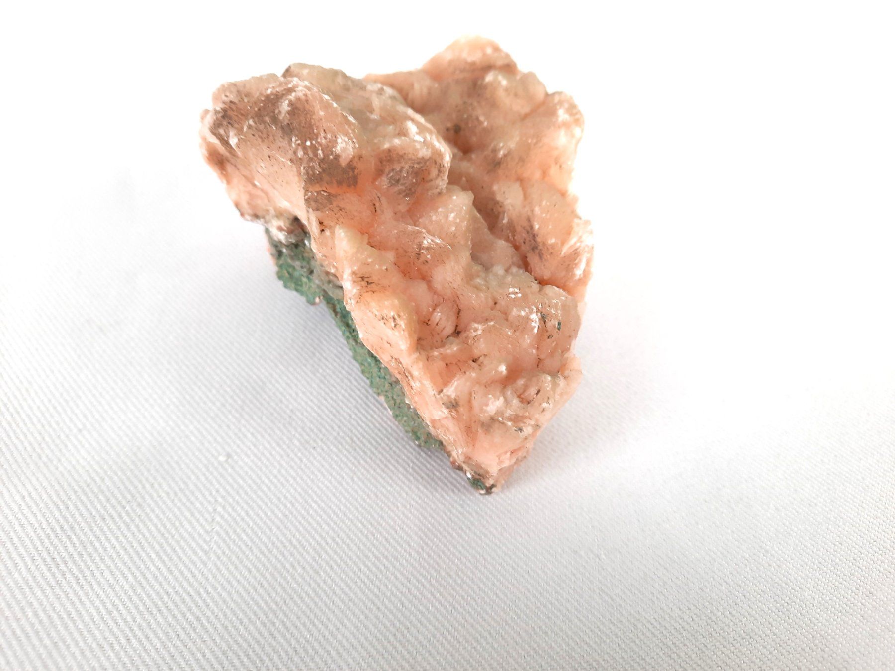 Minéraux & Lithothérapie: Kristall Hellrosa / Lachs Farbe – D'occasion à Beinwil am See par Restwert_Beinwil 2