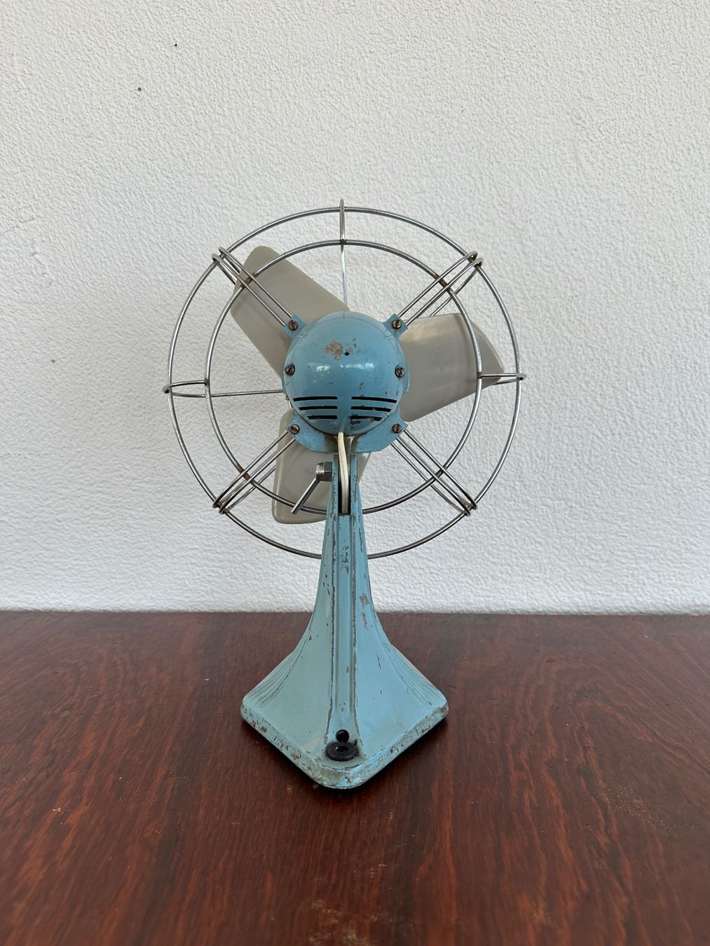 Ventilatori: Vintage Pezzoni Tischventilator – Difettoso da Zürich venduto da frauflufelberg 6