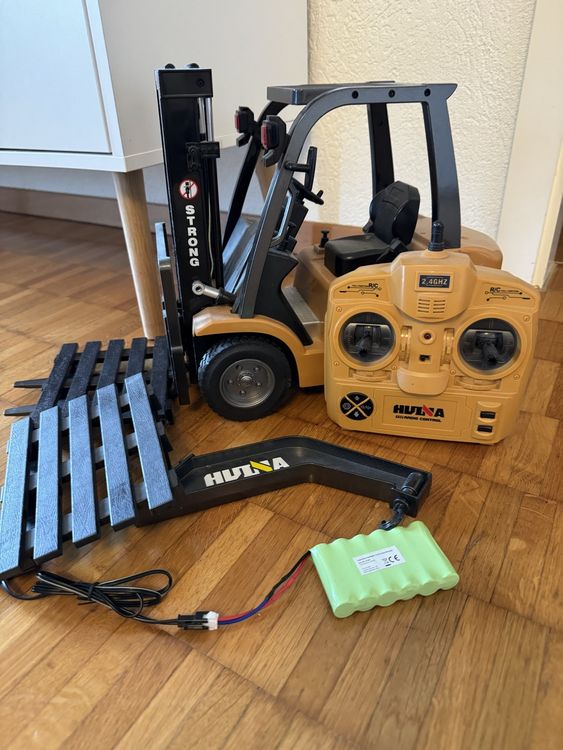 Rc Gabelstapler Hulna (Gebraucht) in Wallisellen für CHF 49 – mit ...